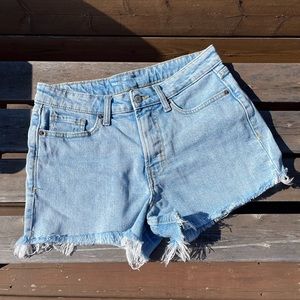 Old Navy OG Straight High Waisted Shorts